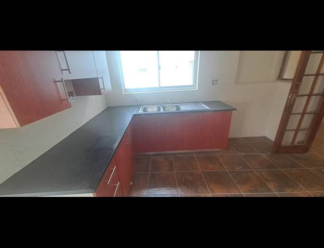 3 BEDROOM PROPERTY TO RENT IN ELSPARK
